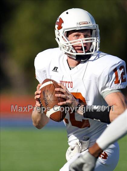Thumbnail 1 in Hutto vs. Poteet (4A Region 2 Bi-District Playoffs) photogallery.