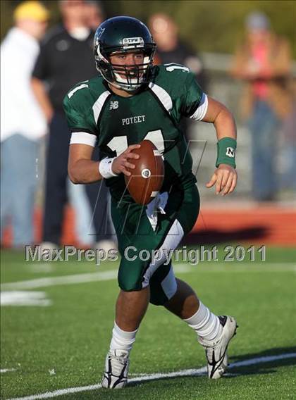 Thumbnail 3 in Hutto vs. Poteet (4A Region 2 Bi-District Playoffs) photogallery.