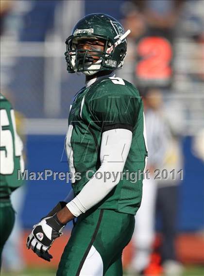 Thumbnail 2 in Hutto vs. Poteet (4A Region 2 Bi-District Playoffs) photogallery.