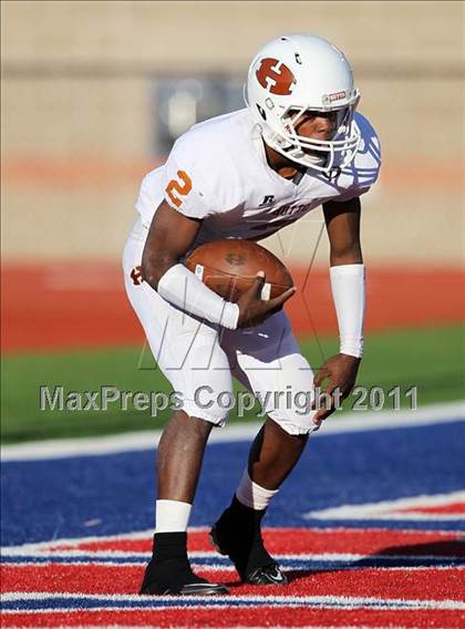 Thumbnail 1 in Hutto vs. Poteet (4A Region 2 Bi-District Playoffs) photogallery.