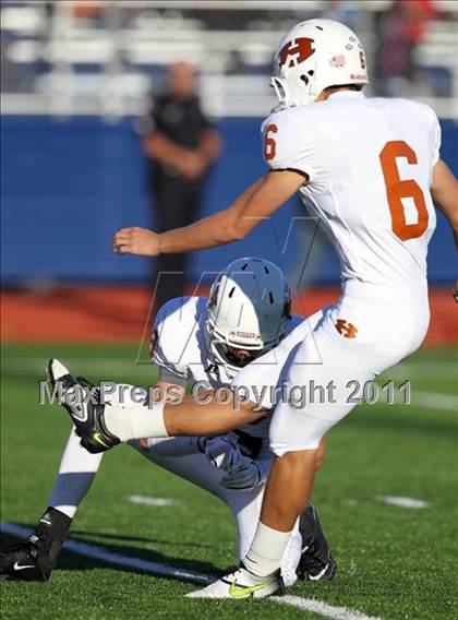 Thumbnail 1 in Hutto vs. Poteet (4A Region 2 Bi-District Playoffs) photogallery.