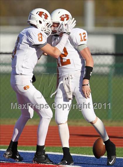 Thumbnail 2 in Hutto vs. Poteet (4A Region 2 Bi-District Playoffs) photogallery.