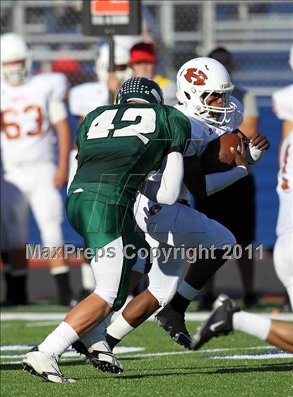 Thumbnail 2 in Hutto vs. Poteet (4A Region 2 Bi-District Playoffs) photogallery.