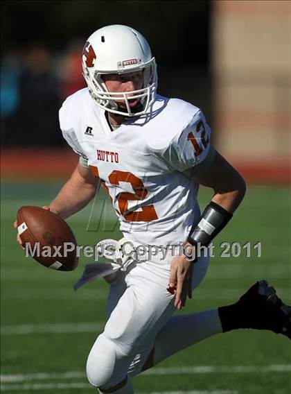 Thumbnail 1 in Hutto vs. Poteet (4A Region 2 Bi-District Playoffs) photogallery.