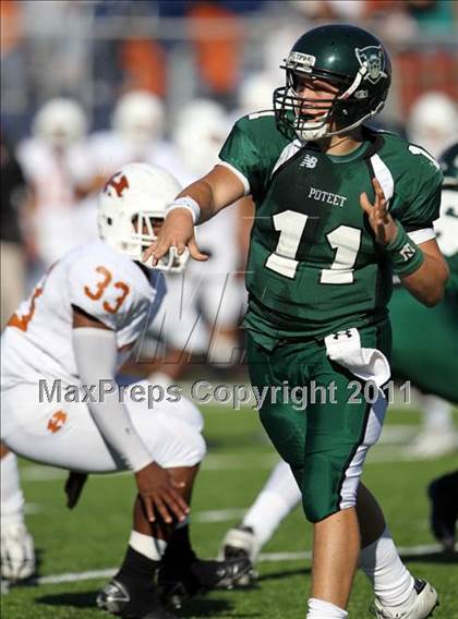 Thumbnail 3 in Hutto vs. Poteet (4A Region 2 Bi-District Playoffs) photogallery.