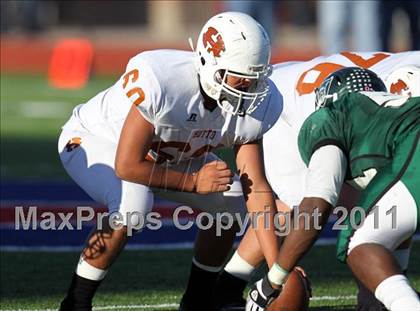 Thumbnail 2 in Hutto vs. Poteet (4A Region 2 Bi-District Playoffs) photogallery.