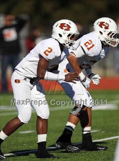 Thumbnail 2 in Hutto vs. Poteet (4A Region 2 Bi-District Playoffs) photogallery.