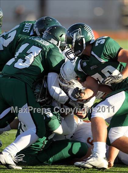 Thumbnail 2 in Hutto vs. Poteet (4A Region 2 Bi-District Playoffs) photogallery.