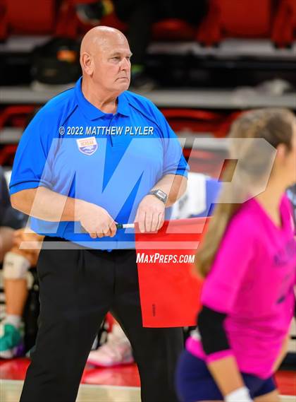 Thumbnail 3 in Sun Valley vs Millbrook (NCHSAA 4A Final) (1 of 2 - the Game) photogallery.