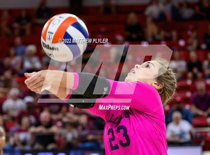 Thumbnail 3 in Sun Valley vs Millbrook (NCHSAA 4A Final) (1 of 2 - the Game) photogallery.