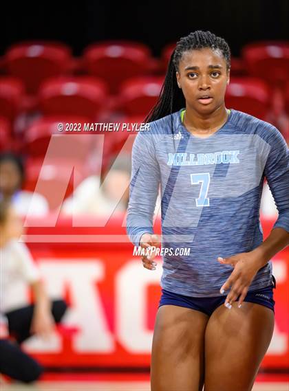 Thumbnail 2 in Sun Valley vs Millbrook (NCHSAA 4A Final) (1 of 2 - the Game) photogallery.
