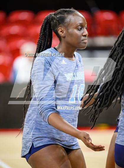 Thumbnail 2 in Sun Valley vs Millbrook (NCHSAA 4A Final) (1 of 2 - the Game) photogallery.