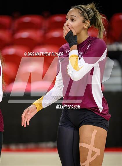 Thumbnail 1 in Sun Valley vs Millbrook (NCHSAA 4A Final) (1 of 2 - the Game) photogallery.