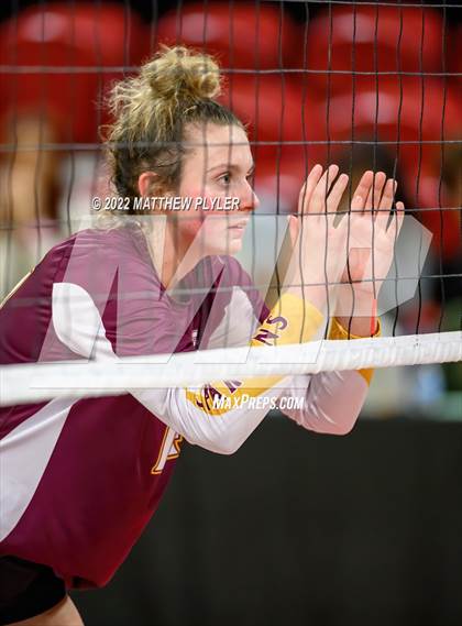 Thumbnail 2 in Sun Valley vs Millbrook (NCHSAA 4A Final) (1 of 2 - the Game) photogallery.