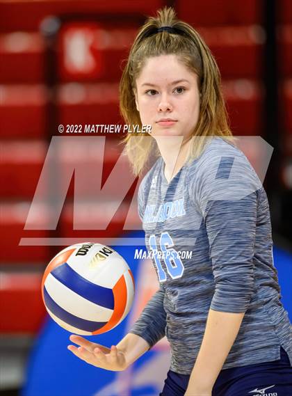 Thumbnail 3 in Sun Valley vs Millbrook (NCHSAA 4A Final) (1 of 2 - the Game) photogallery.