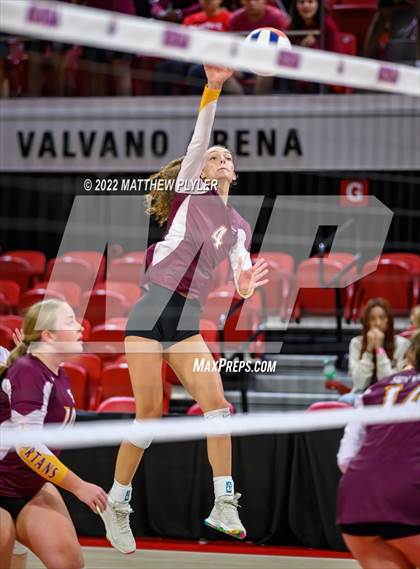 Thumbnail 1 in Sun Valley vs Millbrook (NCHSAA 4A Final) (1 of 2 - the Game) photogallery.