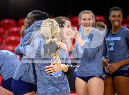Thumbnail 3 in Sun Valley vs Millbrook (NCHSAA 4A Final) (1 of 2 - the Game) photogallery.