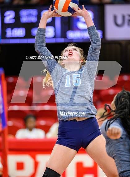 Thumbnail 3 in Sun Valley vs Millbrook (NCHSAA 4A Final) (1 of 2 - the Game) photogallery.