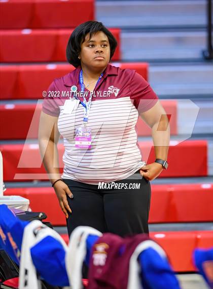Thumbnail 2 in Sun Valley vs Millbrook (NCHSAA 4A Final) (1 of 2 - the Game) photogallery.