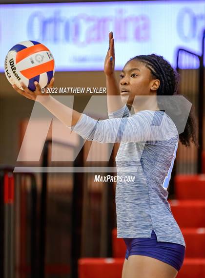 Thumbnail 2 in Sun Valley vs Millbrook (NCHSAA 4A Final) (1 of 2 - the Game) photogallery.