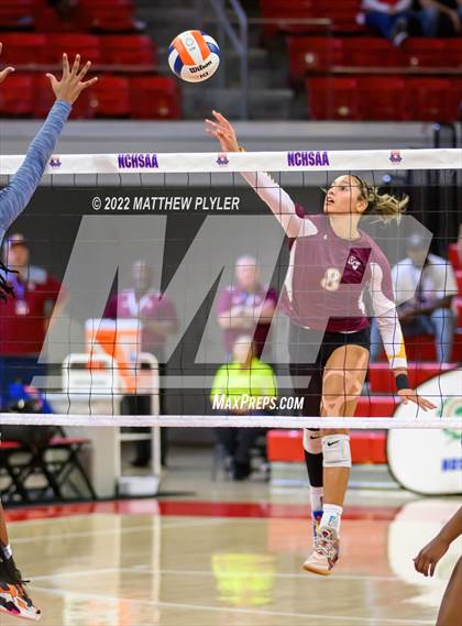 Thumbnail 1 in Sun Valley vs Millbrook (NCHSAA 4A Final) (1 of 2 - the Game) photogallery.