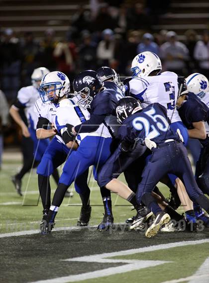 Thumbnail 1 in B & B vs. Wallace County (KSHSAA 8M Div II Final) photogallery.
