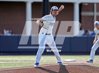 Thumbnail 1 in Corsicana vs. Lone Star (UIL 5A Regional Semifinal) photogallery.