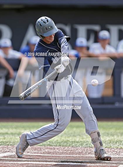 Thumbnail 1 in Corsicana vs. Lone Star (UIL 5A Regional Semifinal) photogallery.