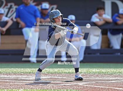 Thumbnail 2 in Corsicana vs. Lone Star (UIL 5A Regional Semifinal) photogallery.