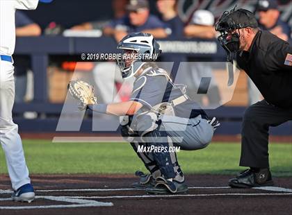 Thumbnail 1 in Corsicana vs. Lone Star (UIL 5A Regional Semifinal) photogallery.