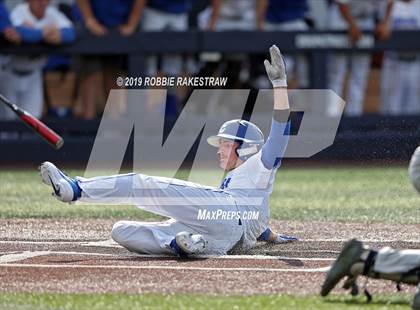 Thumbnail 1 in Corsicana vs. Lone Star (UIL 5A Regional Semifinal) photogallery.