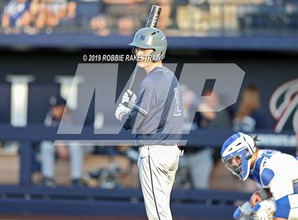 Thumbnail 1 in Corsicana vs. Lone Star (UIL 5A Regional Semifinal) photogallery.