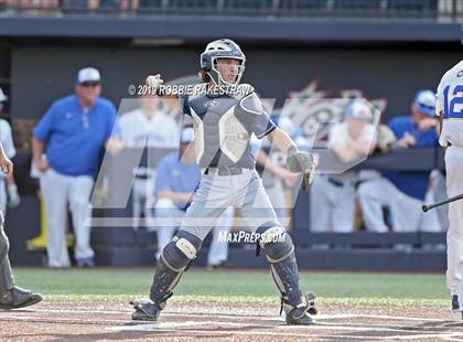 Thumbnail 1 in Corsicana vs. Lone Star (UIL 5A Regional Semifinal) photogallery.