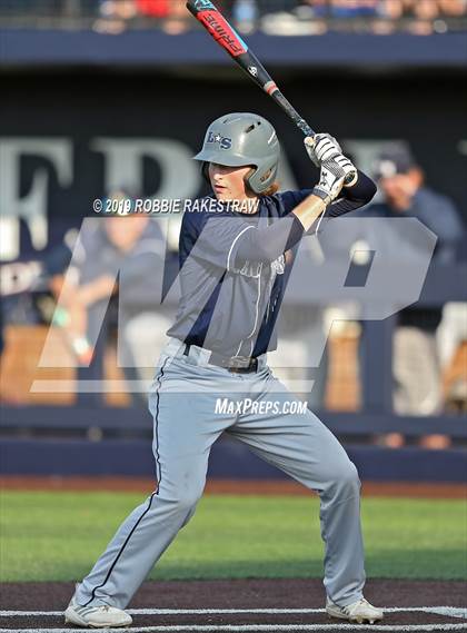 Thumbnail 1 in Corsicana vs. Lone Star (UIL 5A Regional Semifinal) photogallery.