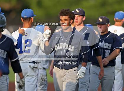 Thumbnail 2 in Corsicana vs. Lone Star (UIL 5A Regional Semifinal) photogallery.