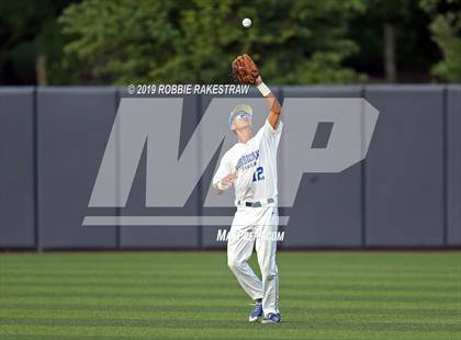 Thumbnail 1 in Corsicana vs. Lone Star (UIL 5A Regional Semifinal) photogallery.
