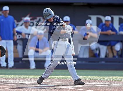 Thumbnail 2 in Corsicana vs. Lone Star (UIL 5A Regional Semifinal) photogallery.