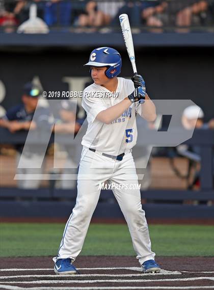 Thumbnail 2 in Corsicana vs. Lone Star (UIL 5A Regional Semifinal) photogallery.