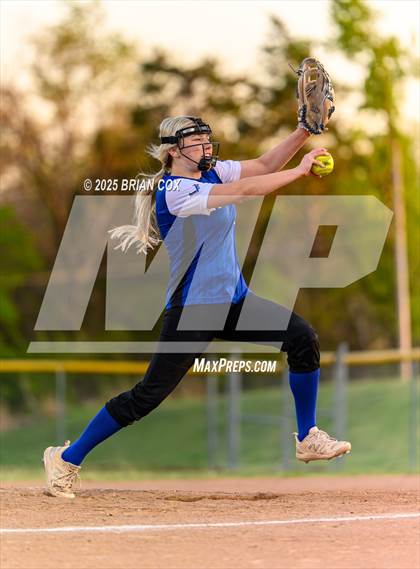 Thumbnail 3 in Mountainburg @ Cotter (Game 2) photogallery.