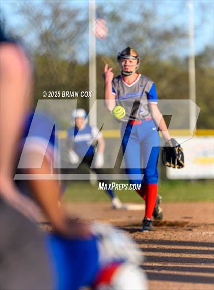 Thumbnail 3 in Mountainburg @ Cotter (Game 2) photogallery.