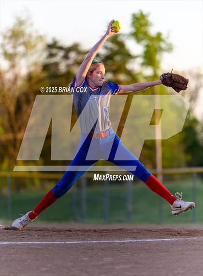 Thumbnail 1 in Mountainburg @ Cotter (Game 2) photogallery.