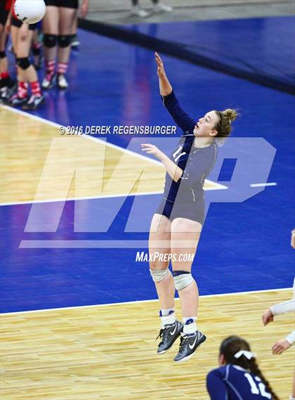 Thumbnail 2 in Bayfield vs University (CHSAA 3A Playoff) photogallery.