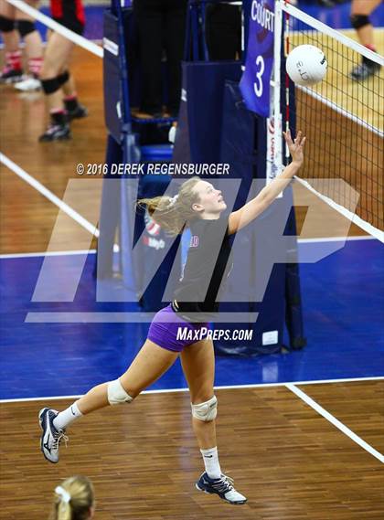 Thumbnail 1 in Bayfield vs University (CHSAA 3A Playoff) photogallery.