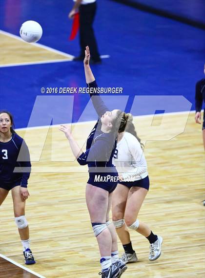 Thumbnail 2 in Bayfield vs University (CHSAA 3A Playoff) photogallery.