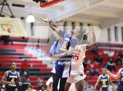 Thumbnail 2 in Seventy-First @ Cape Fear photogallery.