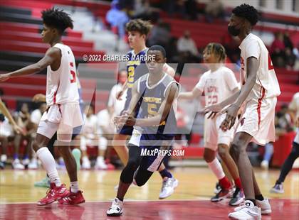 Thumbnail 2 in Seventy-First @ Cape Fear photogallery.