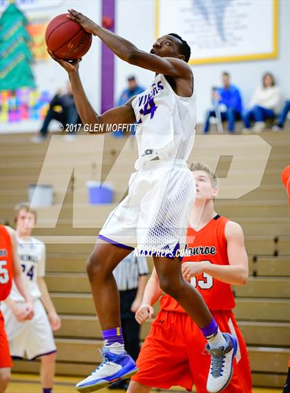 Thumbnail 2 in Monroe @ Lake Stevens photogallery.