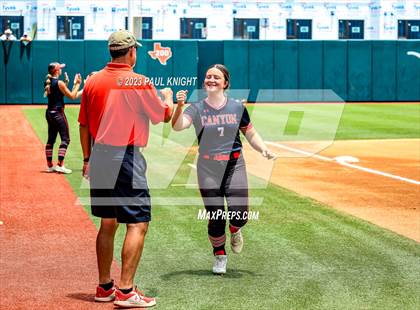 Thumbnail 1 in Lake Creek vs. Canyon (UIL 5A Softball Final) photogallery.