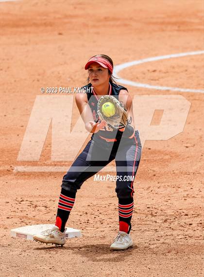 Thumbnail 1 in Lake Creek vs. Canyon (UIL 5A Softball Final) photogallery.