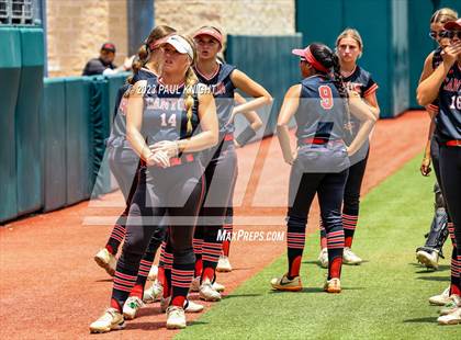 Thumbnail 3 in Lake Creek vs. Canyon (UIL 5A Softball Final) photogallery.